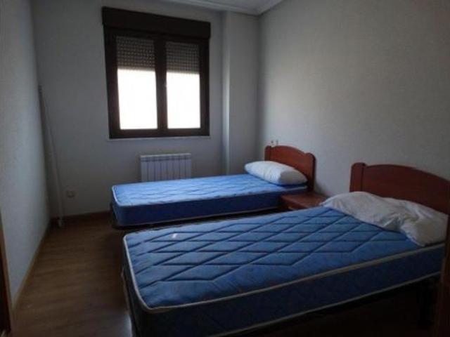 Piso en venta en La Fuente De San Esteban, Castilla y León