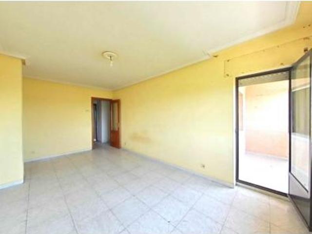 Piso en venta en La Fuente De San Esteban, Castilla y León