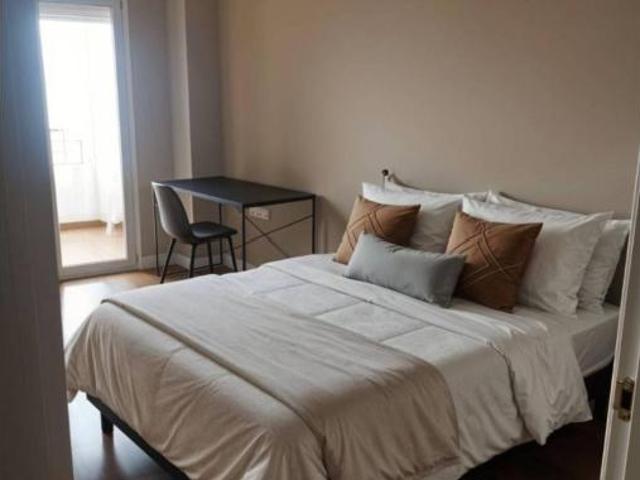 Piso en venta en La Gineta, Castilla-La Mancha