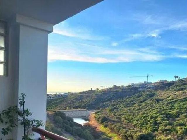 Piso en venta en La Alcaidesa, Campo de Gibraltar