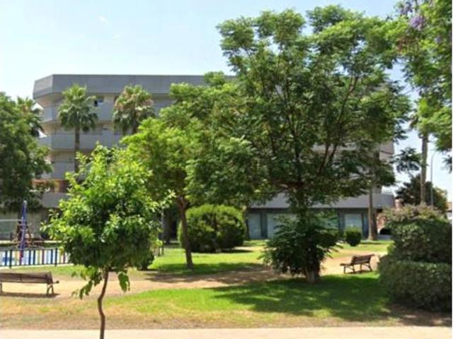 Piso en venta en La Rinconada, Andalucía