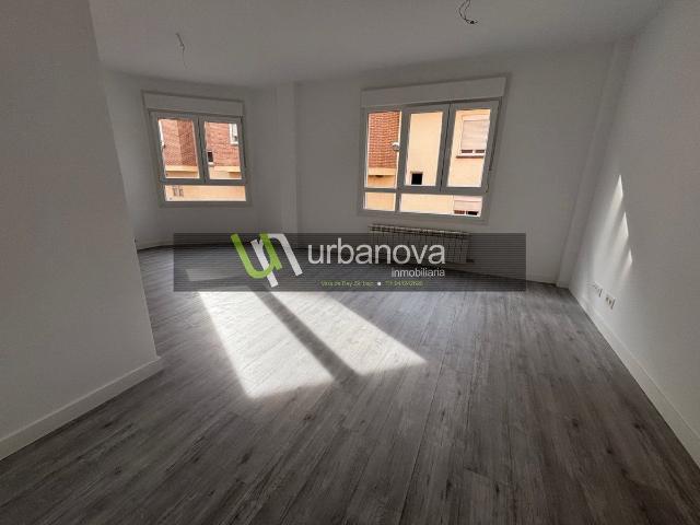 Piso en venta en Villapatro, Lardero