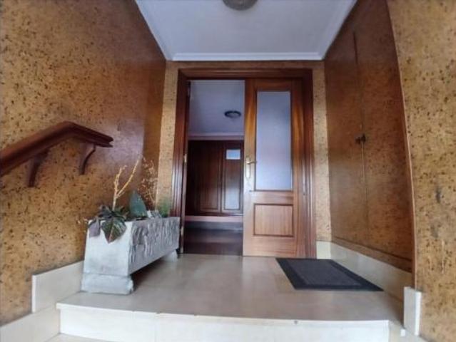 Piso en venta en La Robla, Castilla y León