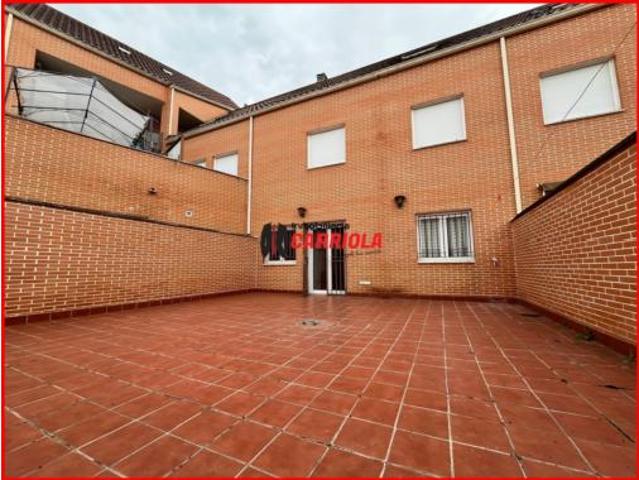 Piso en venta en La Torre De Esteban Hambrán