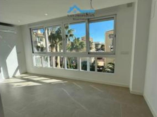 Piso en venta en la Marina Baixa, Valencia