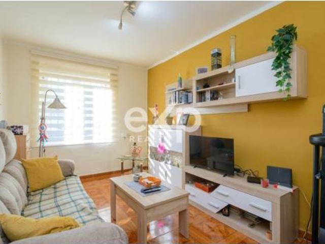 Piso en venta en Castandiello, Langreo