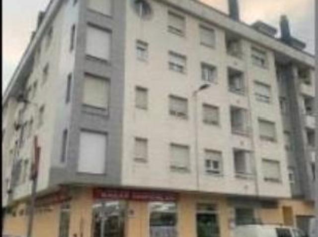 Piso en venta en Castandiello, Langreo