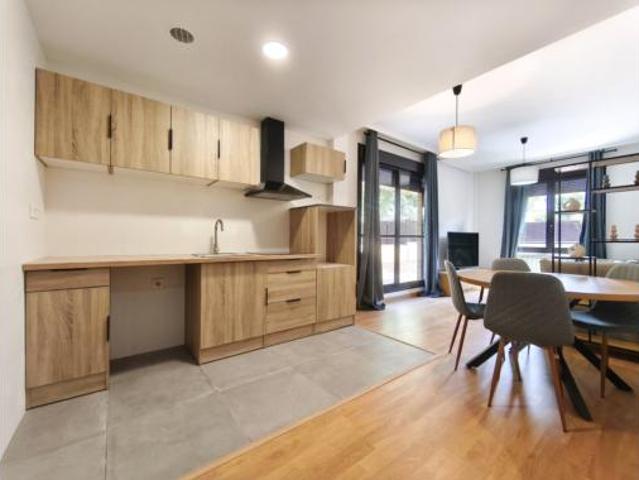 Piso en venta en Villapatro, Lardero