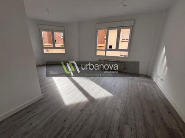 Piso en venta en Villapatro, Lardero