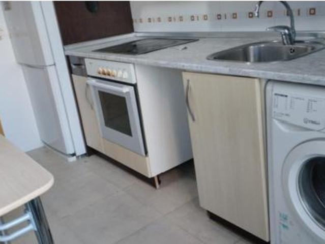 Piso en venta en Villapatro, Lardero