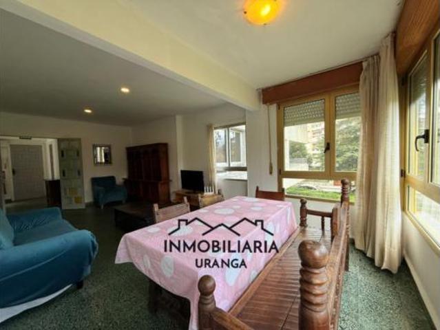 Piso en venta en Laredo