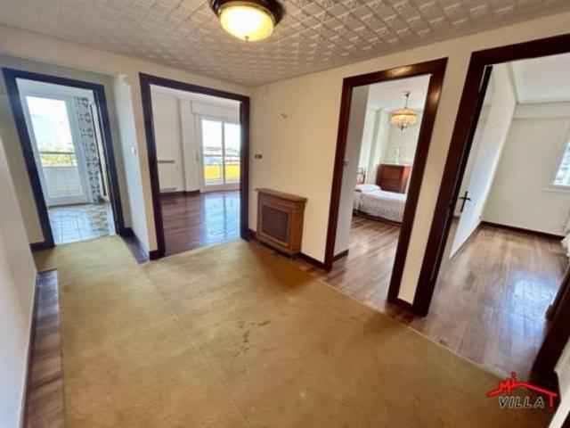 Piso en venta en Laredo