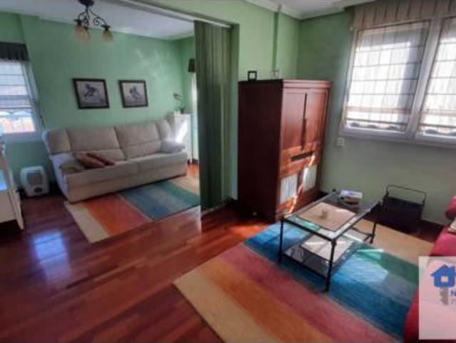 Piso en venta en Laredo