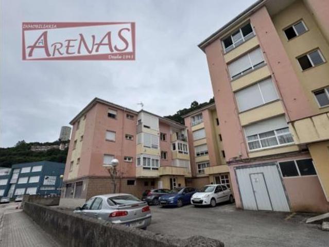 Piso en venta en Laredo