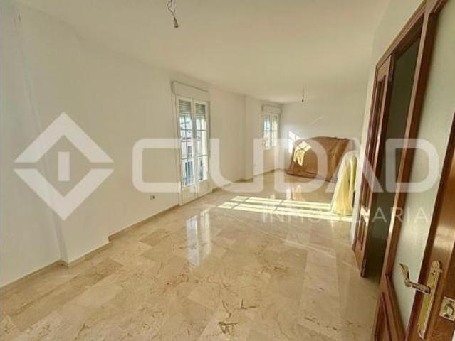 Piso en venta en Las Cabezas De San Juan, Andalucía