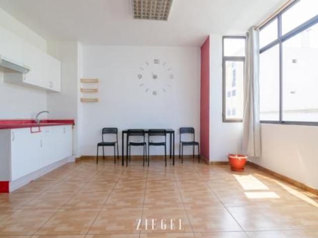 Piso en venta en La Isleta, Gran Canaria