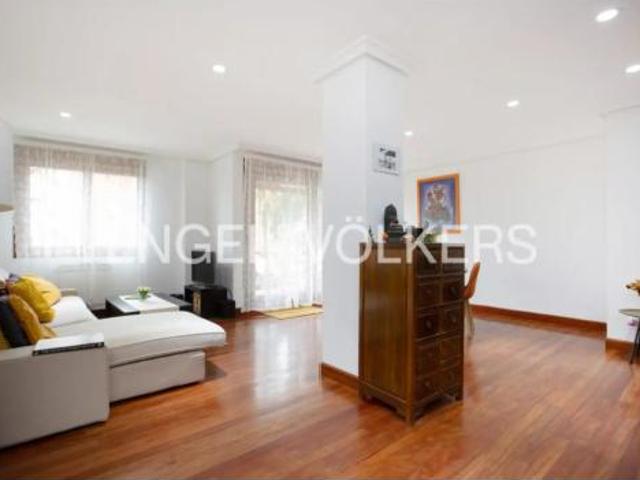 Piso en venta en Artatza, Leioa