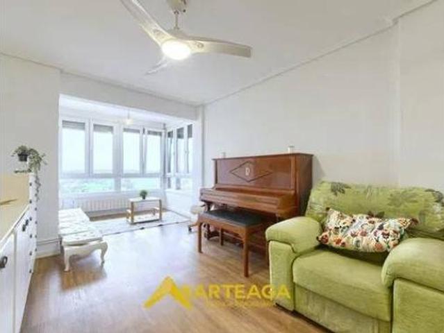 Piso en venta en Artatza, Leioa