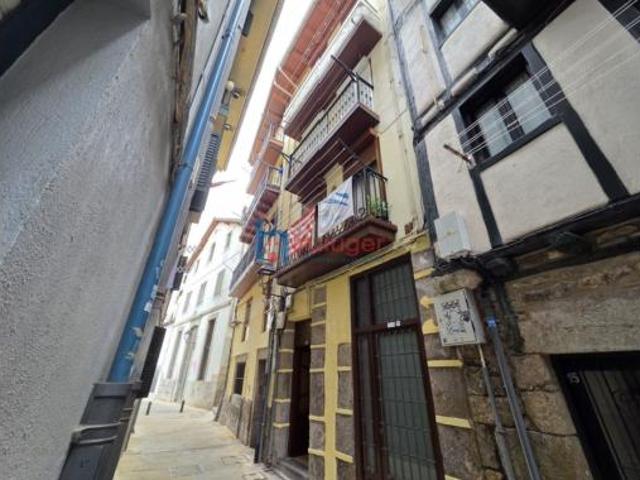 Piso en venta en Lekeitio, Bizkaia