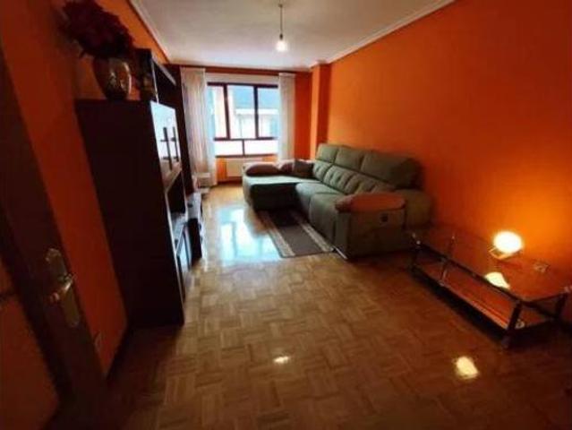 Piso en venta en El Corraón, Lena