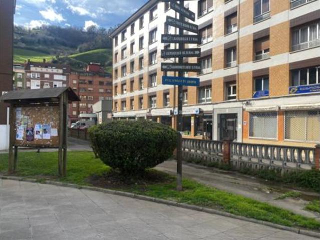 Piso en venta en Lena, Asturias