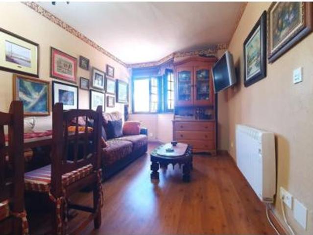 Piso en venta en Lena, Asturias