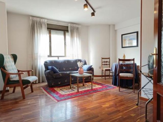 Piso en venta en El Corraón, Lena