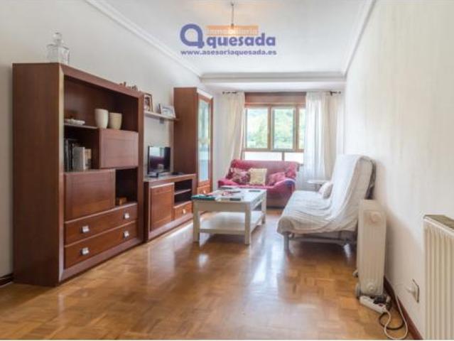 Piso en venta en Lena, Asturias
