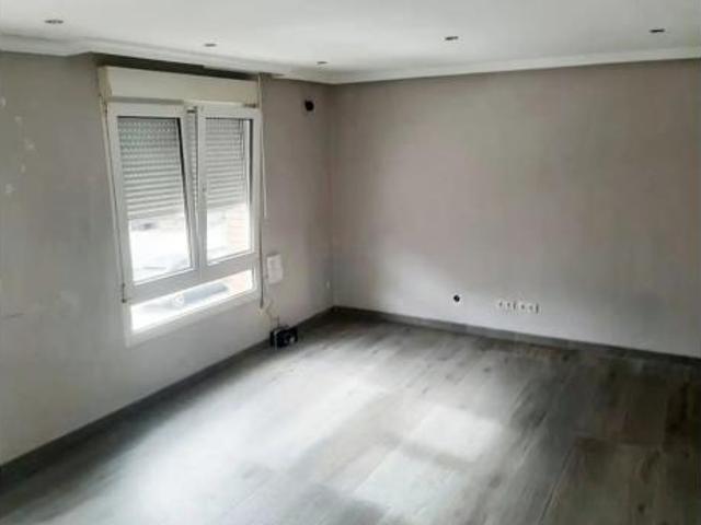 Piso en venta en Lena, Asturias