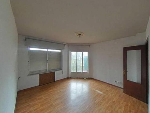 Piso en venta en El Corraón, Lena