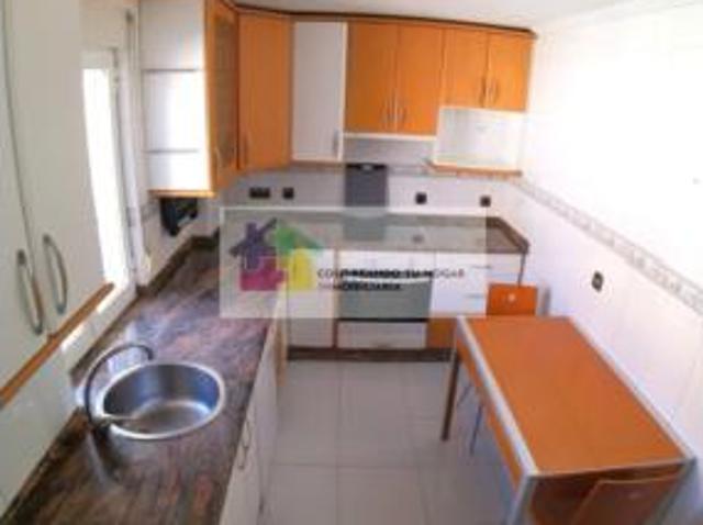 Piso en venta en León, Polígono 58