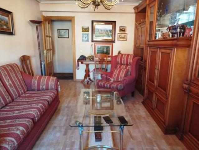 Piso en venta en Moisés de León, León