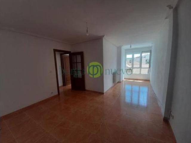 Piso en venta en El Ejido, León