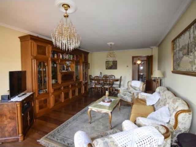 Piso en venta en Moisés de León, León