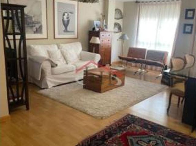 Piso en venta en Chantría, León
