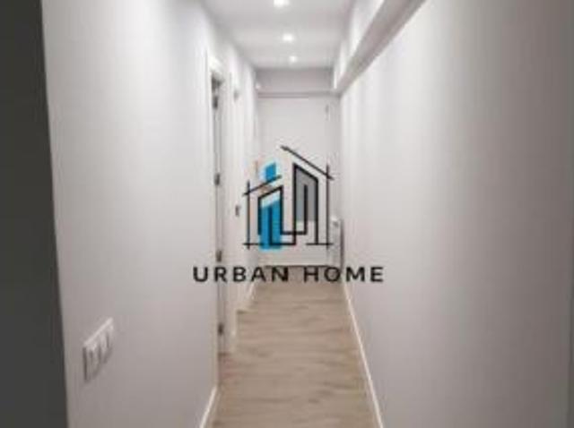 Piso en venta en Armunia, León