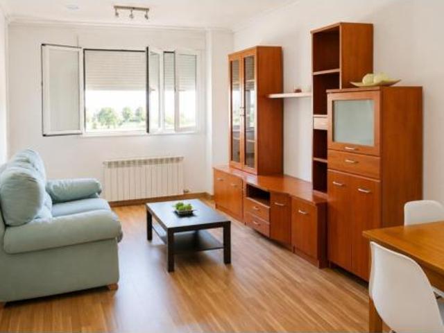 Piso en venta en Armunia, León