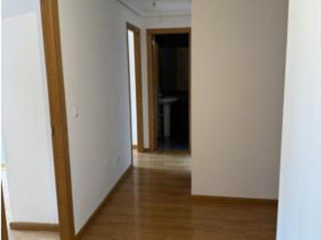 Piso en venta en La Vega, León