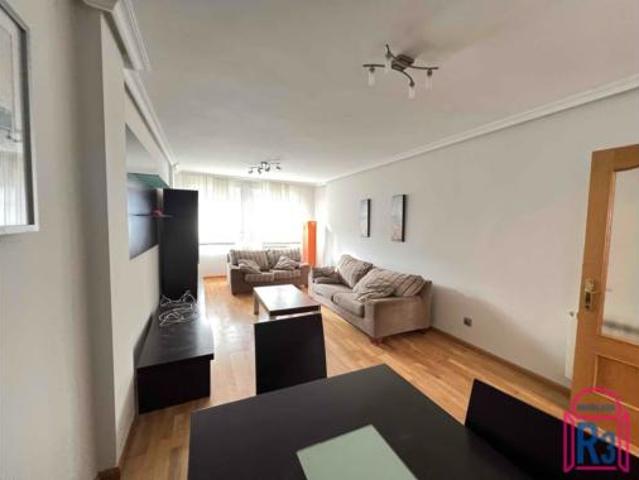 Piso en venta en Ventas, León
