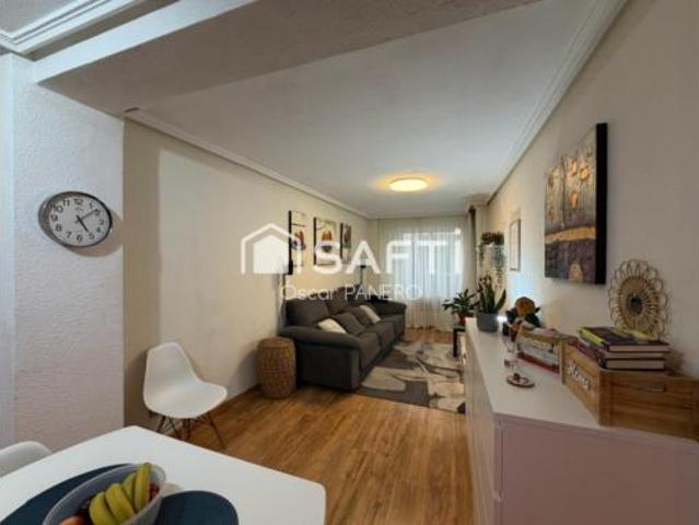 Piso en venta en Eras de Renueva, León