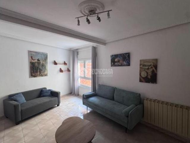 Piso en venta en San Lorenzo - La Palomera - San Mamés, León