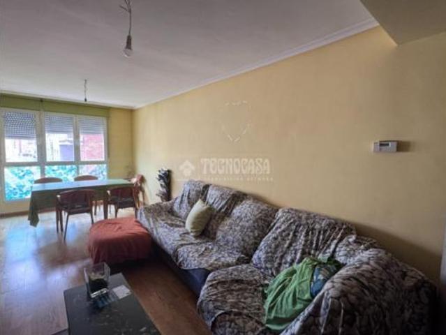 Piso en venta en San Lorenzo - La Palomera - San Mamés, León