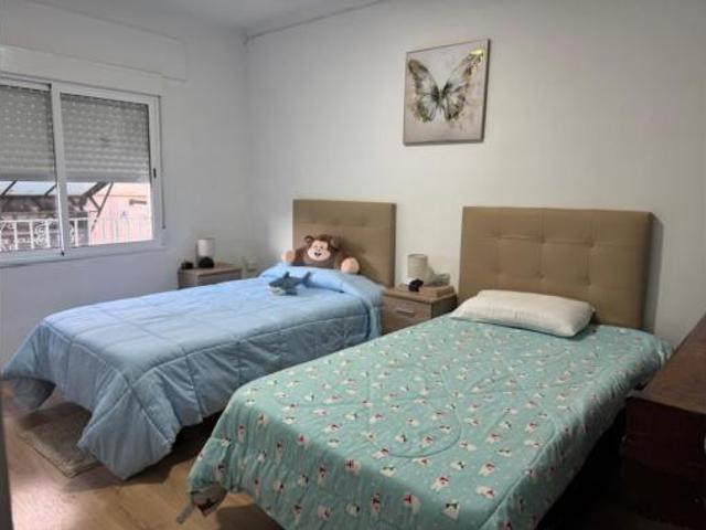 Piso en venta en Collblanc, l'Hospitalet de Llobregat