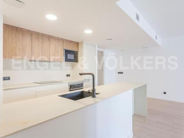 Piso en venta en L'hospitalet De Llobregat, Santa Eulàlia