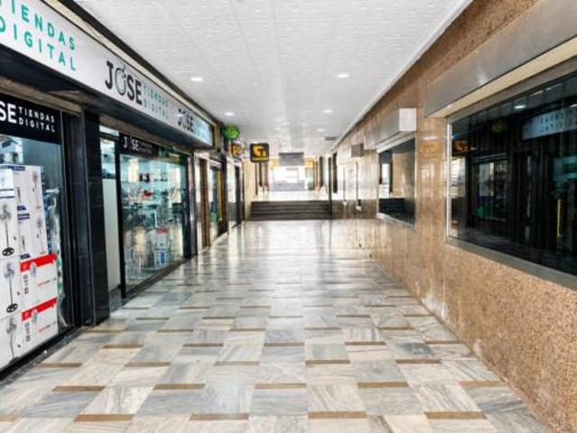 Piso en venta en Linares, Andalucía