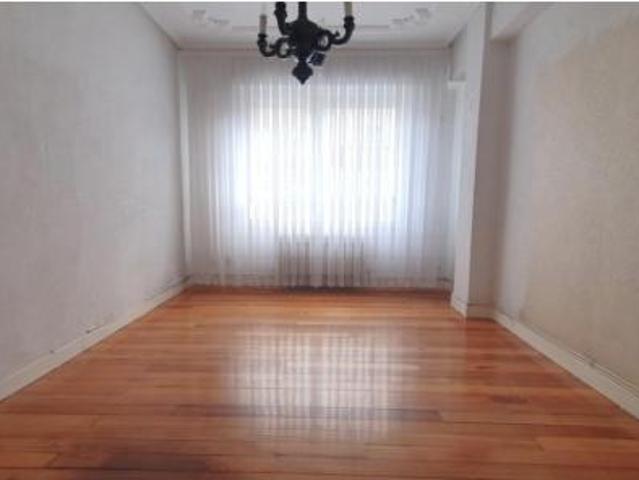 Piso en venta en Landaluze-Goikoplaza, Aiara