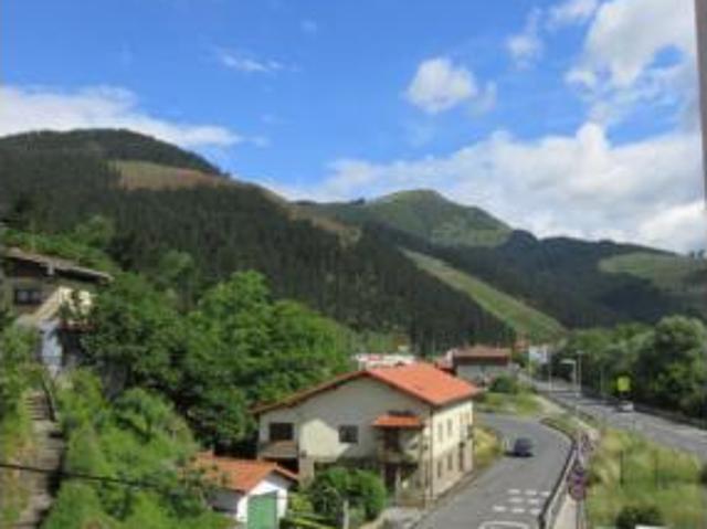 Piso en venta en Areta, Aiara