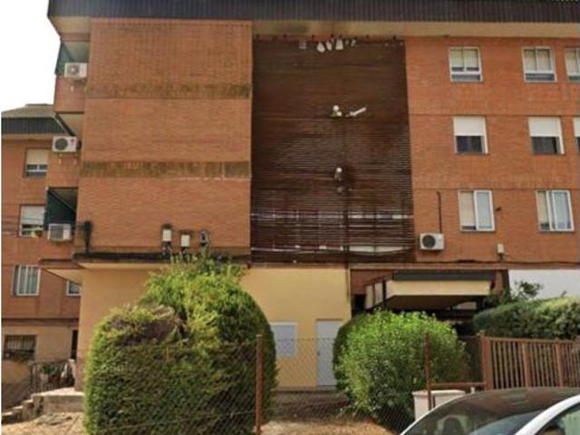 Piso en venta en Loeches, Madrid