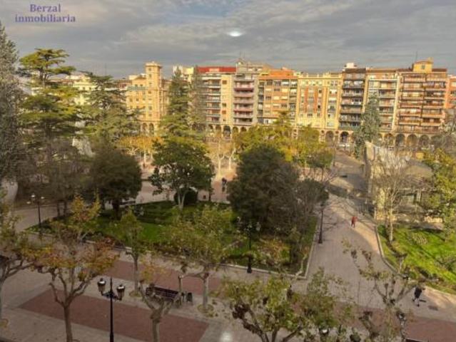Piso en venta en Las Gaunas, La Rioja