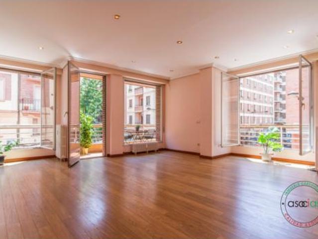Piso en venta en Cascajos, Logroño